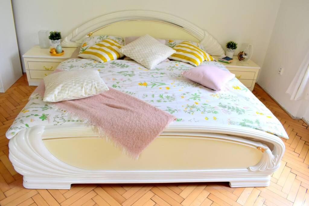 Bedroom With Sauna Apartment Prague